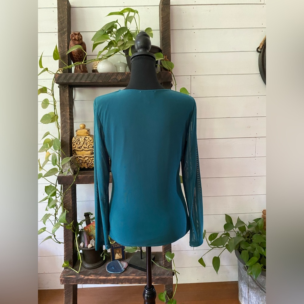 Kaileigh: Green Teal Stretchy Long Sleeve Women's Top With Outer Lace Shell - Picture 9 of 16